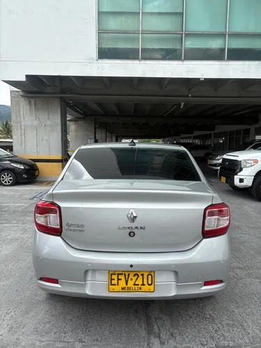 Renault Logan 1.6 Authentique