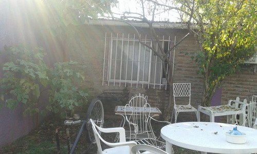 Imagen 7 de 14 de Venta De Chalet En Claypole