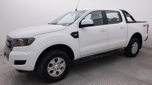 Toyota Hilux 2.8 Cd Srx 177cv 4x4 At