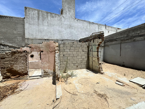 Valentin Gomez Farias, Land In Valentin Gomez Farias