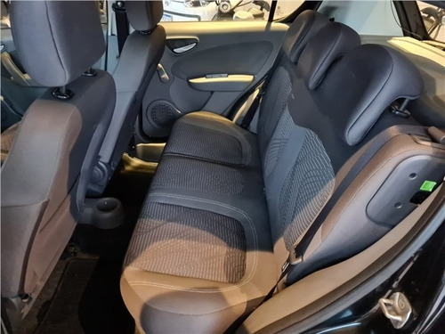 Fiat Palio 1.4 Mpi Attractive 8v Flex 4p Manual