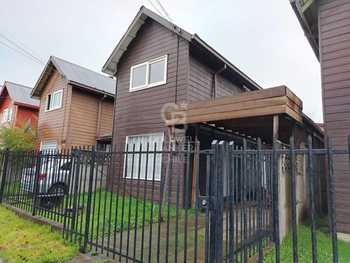 Acogedora Casa En Sector Mirasur, Osorno.