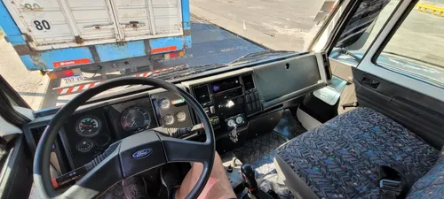 Ford Cargo 1517 Con Portavolquete Unico Impecable