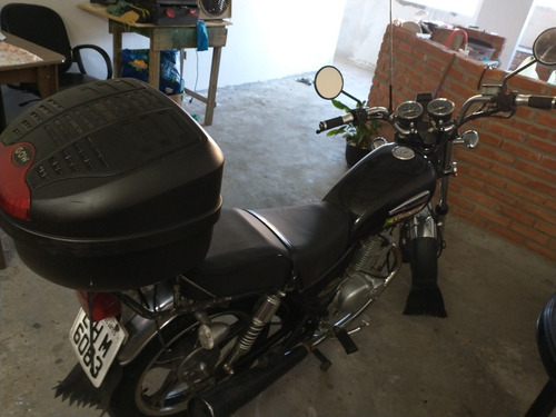 Imagem 3 de 12 de Suzuki Intruder 125