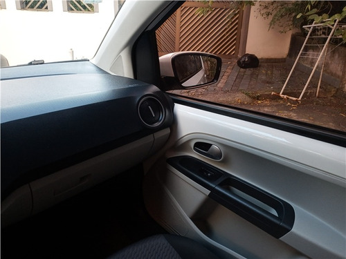 Imagem 11 de 13 de Volkswagen Up 1.0 Tsi Move Up 12v Flex 4p Manual