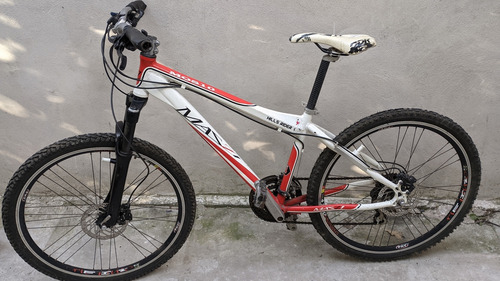 Bicicleta Mazzi Mos10 R26 Horquilla Aire Frenos Hidráulico Blanco S (Usado)