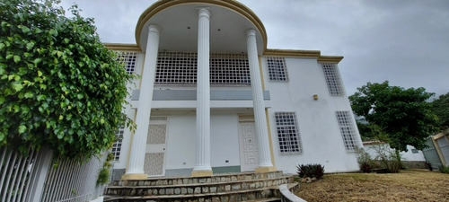 Imagen 1 de 14 de Townhouse En Urb El Castaño Girardot 