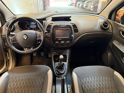 Renault Captur 2.0 Zen