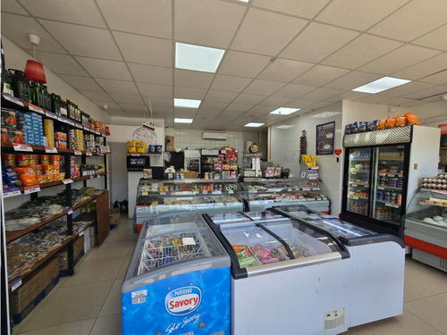 Derecho De Llaves, Minimarket, Huechuraba