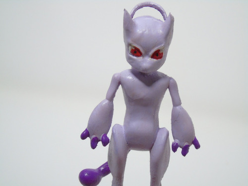 Figura Mega Mewtwo Y 8,8cm