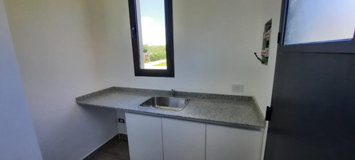 Imagen 15 de 19 de Hermosa Casa En San Matias Área 1 Al Agua