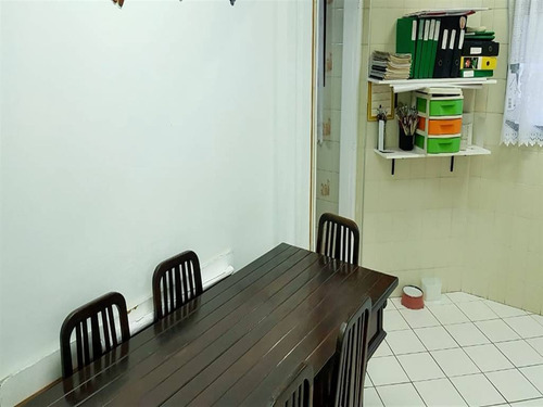 Imagem 11 de 30 de Apartamento A Venda Com 2 Dormitorios , 1 Suite, 2 Banheiros , Dependencia De Empregada , Vaga De Garagem. Predio Com Elevador E Salao De Festas. - Hm3372