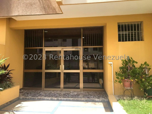 Apartamento Espectacular Amplio E Iluminado A La Venta En Macaracuay #24-19720 Mn Caracas - Sucre