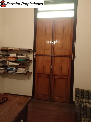Imagen 11 de 30 de Casa Ph Pocitos Venta Al Frente 4 Dormitorios Cocina Baño Pallier Comedor Patio Buhardilla Y Azotea