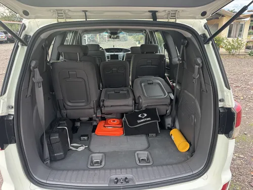 SsangYong Rodius 2.0 2wd