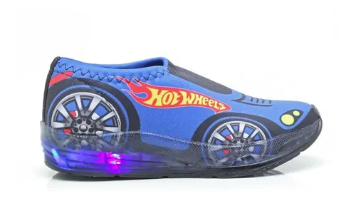 Tenis hot sale wheels com rodinha