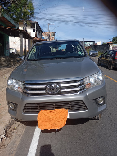 Toyota Hilux 2.8 Tdi Std Cab. Simples 4x4 2p
