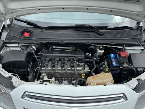 Chevrolet Onix 1.0 MPFI LT 8V FLEX 4P MANUAL