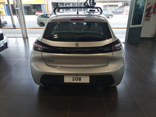 Imagen 6 de 15 de Peugeot 208 1.6l Active - Avec Peugeot