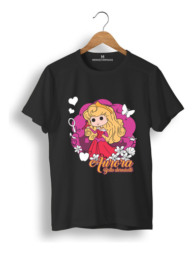 Remera: Bella Durmiente Chibi Memoestampados