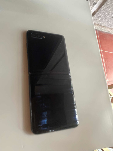 Celular Galaxy Flip Z Excelente! Solo Pantalla Dañada (Usado)