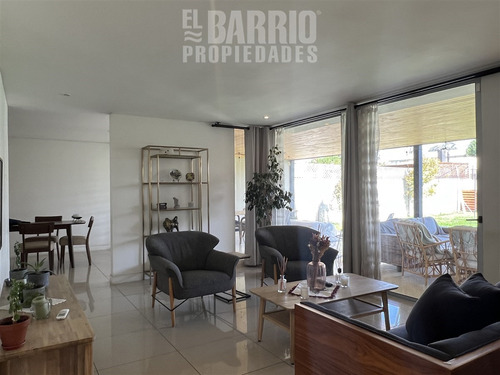 Casa En Venta En Colina