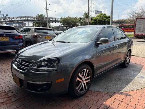 Volkswagen Bora 2.5 Prestige