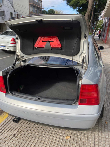 Imagen 19 de 20 de Volkswagen Passat 2.8 V6 2000