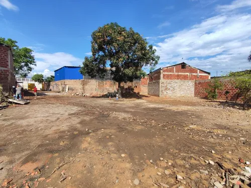 Lote En Arriendo En La Insula. Cod A25720