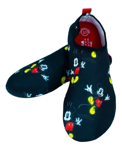 Imagen 2 de 4 de Aqua Shoes Niño Disney Negro Moletto