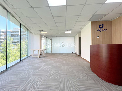 Gran Oficina En Arriendo Privado Y Sala De Reuniones