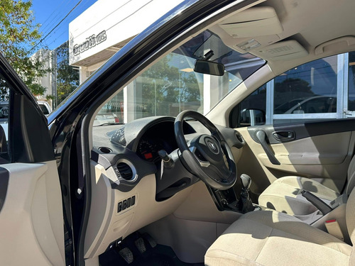 Renault Koleos 2.5 Manual Expression 4x2 Año 2009