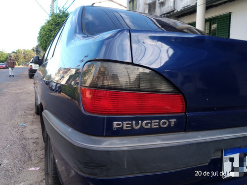 Imagem 10 de 11 de Peugeot 306