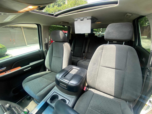Imagen 14 de 15 de Chevrolet Suburban Gmc 2007
