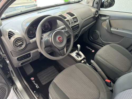 Fiat Grand Siena 1.6 16v Essence Flex Dualogic 4p