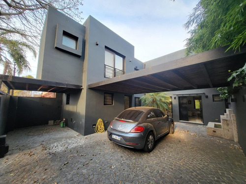 Imagen 2 de 30 de Casa - Las Lomas-jockey