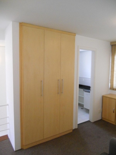 Imagem 13 de 20 de Loft, 1 Dormitório(s), 3 Banheiro(s), 1 Suíte(s), 2 Garagem(ns), 90m² - L047 - 2809264