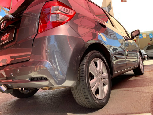 Imagem 4 de 15 de Honda Fit Ex 1.5 Cinza 2013