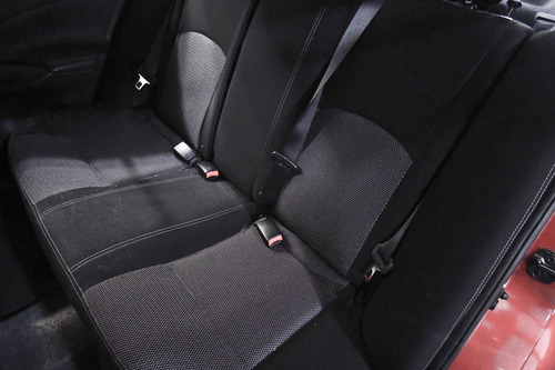 Imagen 15 de 15 de Nissan Versa 2019 1.6 Advance Mt