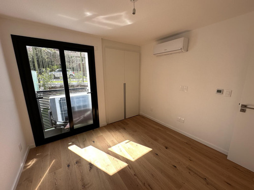 Venta Apartamento Dos Dormitorios Tres Baños Malvín Patio Exclusivo Soleado