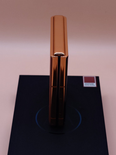 Motorola Razr 50 Ultra 256 Gb Mocha Mousse 24 Gb Ram Boost Chocolate (Usado)