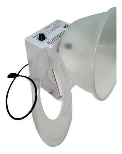 Máquina De Dragear Mini Drageadeira 4 L Completa Automática Cor Branco Frequência 50 Hz / 60 Hz 127/220v