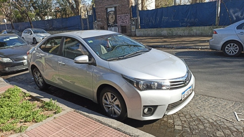 Imagen 2 de 8 de Toyota Corolla 2015 1.8 Xei Cvt Pack 140cv