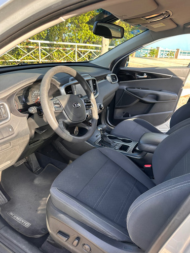 Kia Sorento 2.4 Lx At