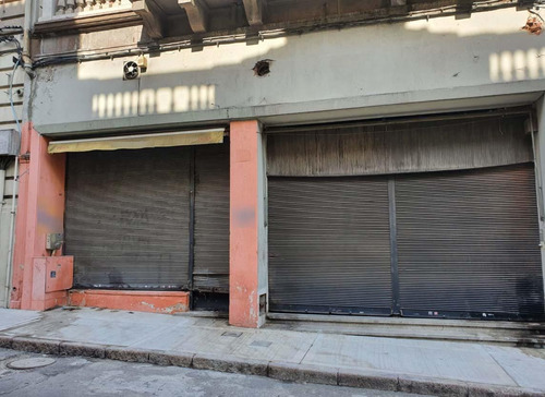 Imagen 1 de 1 de Colón Esq Piedras