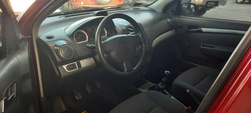 Imagen 8 de 9 de Chevrolet Aveo Ls