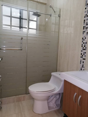 Imagen 4 de 19 de Thown House Urb. Villas Del Sol (marco Valencia 04243431163)