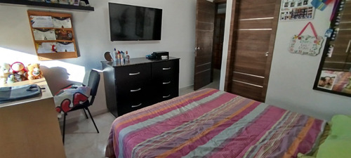 Apartamento En Venta Urb. La Trigalena