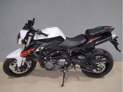 Imagen 4 de 6 de Benelli Tnt 600i 0km.!! Disponible.!!