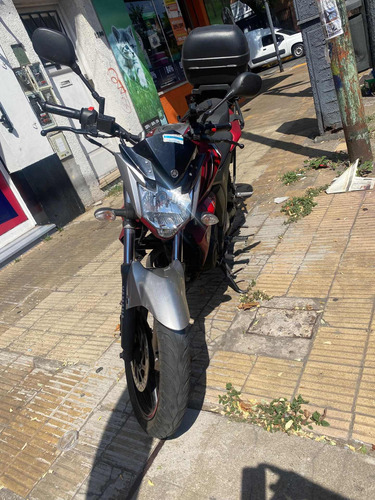 Imagen 3 de 8 de Yamaha Fzfi 2020 Inyeccion !!
